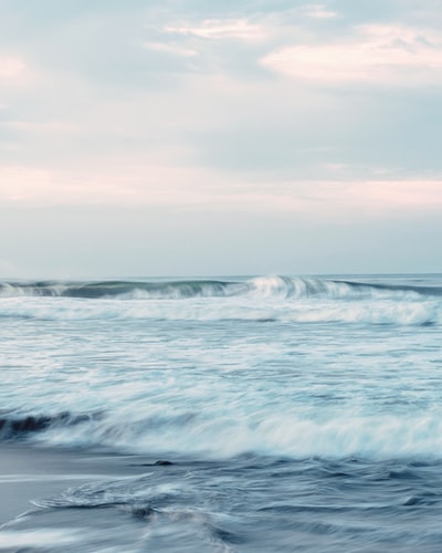 海浪的延时摄影